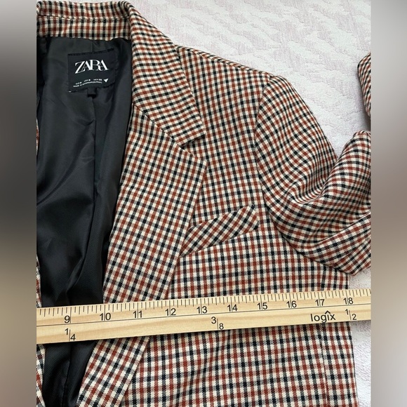 Zara Women's Plaid Check Blazer in Brown and Black - Picture 6 of 13